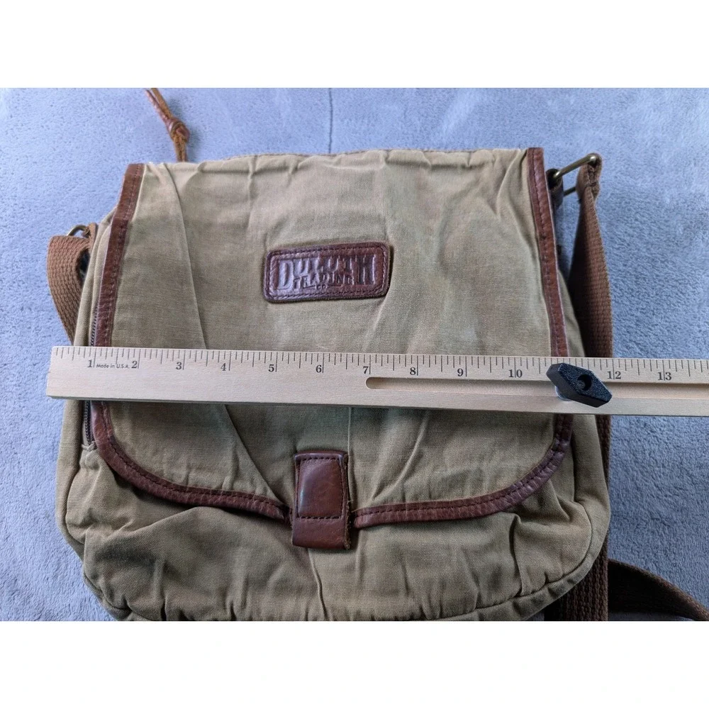 Duluth Trading Co Canvas Messenger Bag Khaki Brown Leather Trim Crossbody Small
